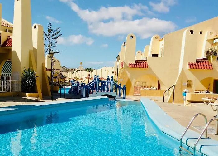 דירה Lovely Apartment, Great Location!