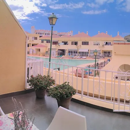 Lovely Apartment, Great Location! Lägenhet *