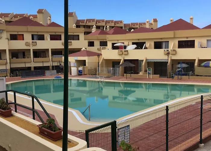 公寓 Lovely Apartment, Great Location!