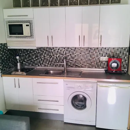 アパート Lovely Apartment, Great Location! *